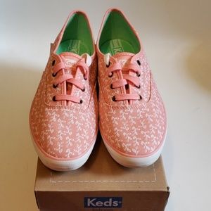Pink keds size 9